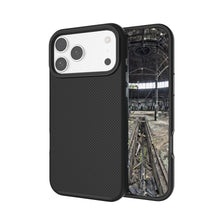 Lade das Bild in den Galerie-Viewer, Pankow Solid MagSafe